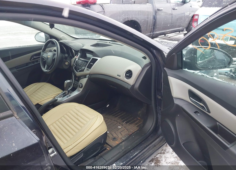 2014 CHEVROLET CRUZE VIN: 1G1PA5SH7E7142039