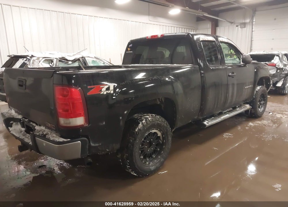 2007 GMC SIERRA 1500 SLE1 VIN: 2GTEK19J971625156