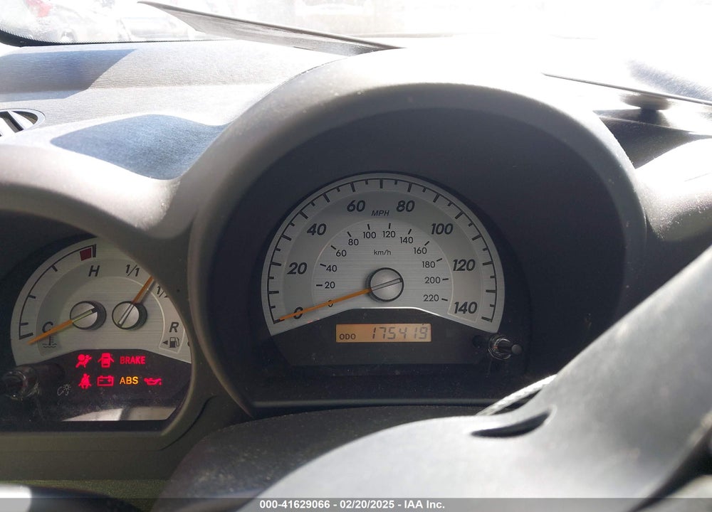 2009 SCION TC VIN: JTKDE167X90276902