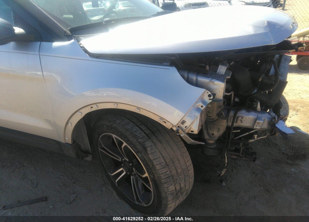 2014 FORD EXPLORER VIN: 1FM5K8GT0EGA43424
