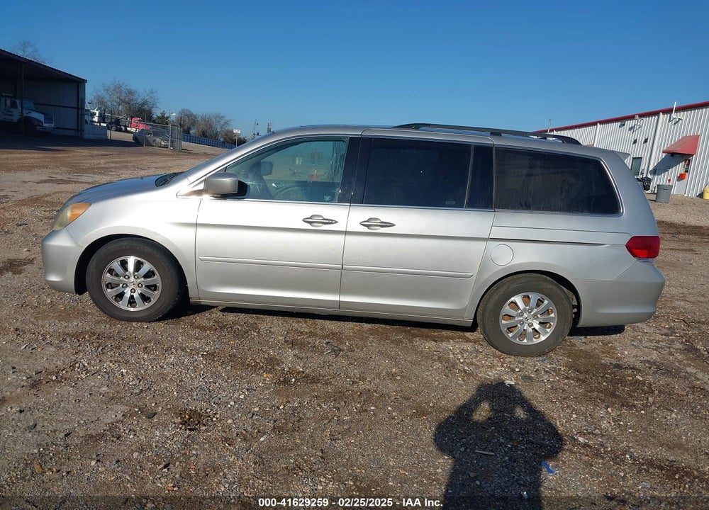 2008 HONDA ODYSSEY EX-L VIN: 5FNRL38618B415219