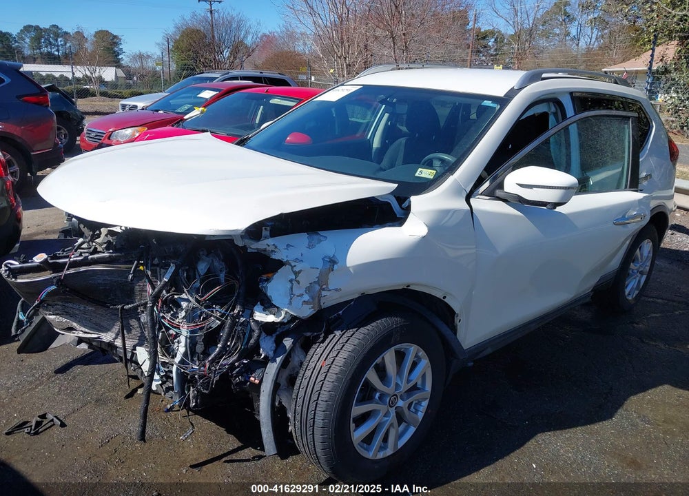 2018 NISSAN ROGUE SV VIN: KNMAT2MV0JP554614