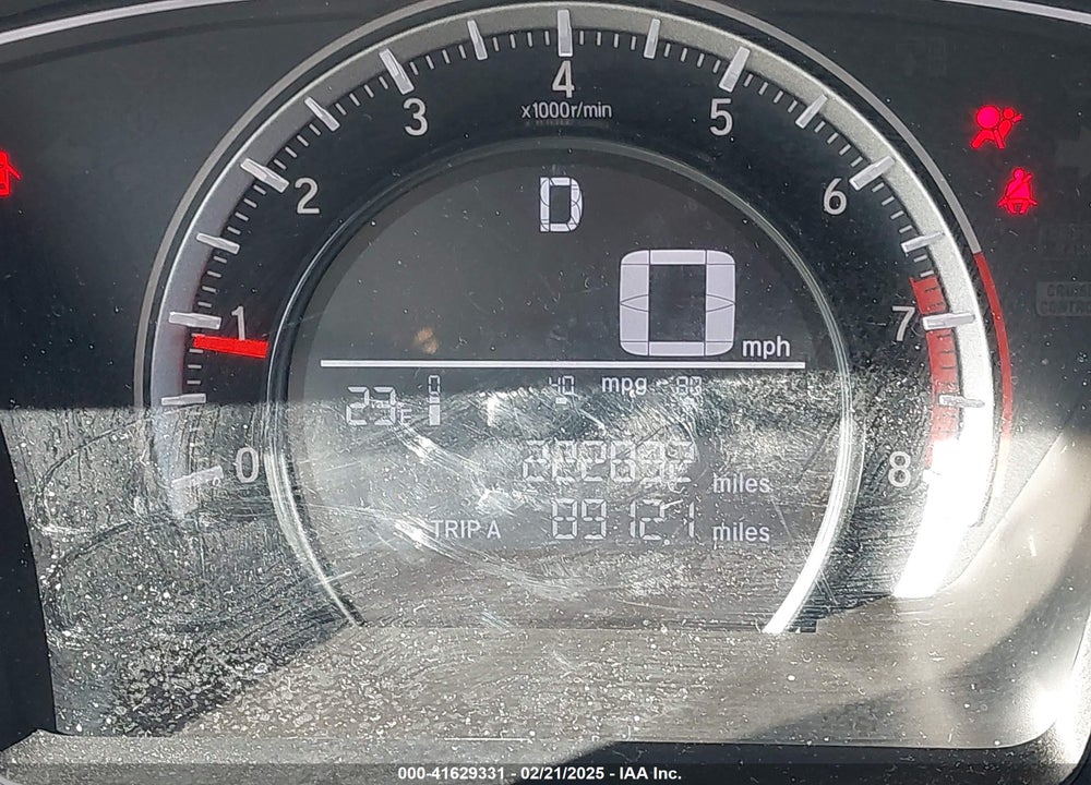 2018 HONDA CIVIC VIN: 2HGFC2F5XJH586074