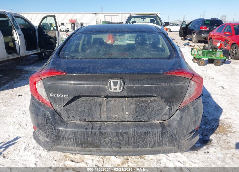 2018 HONDA CIVIC VIN: 2HGFC2F5XJH586074