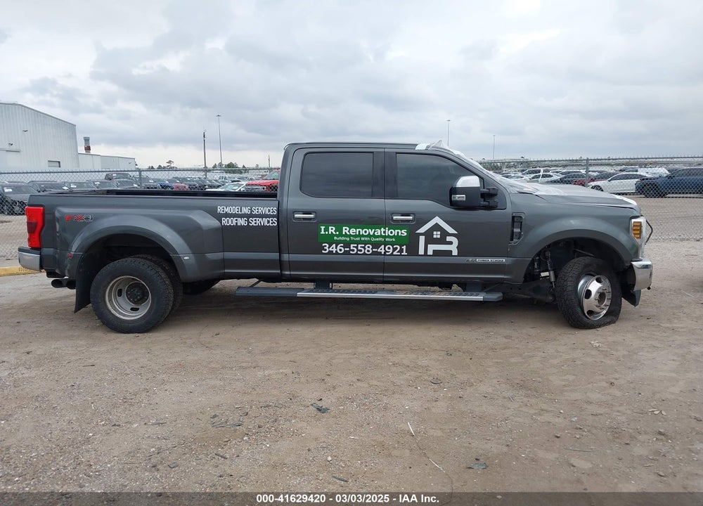 2019 FORD F-350 LARIAT VIN: 1FT8W3DT9KEF64792