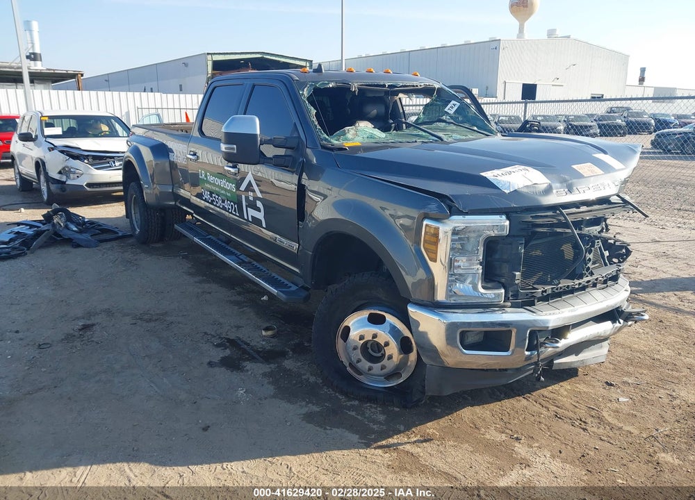 2019 FORD F-350 LARIAT VIN: 1FT8W3DT9KEF64792
