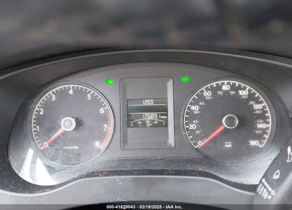 2011 VOLKSWAGEN JETTA 2.5L SE VIN: 3VWDZ7AJ6BM305927