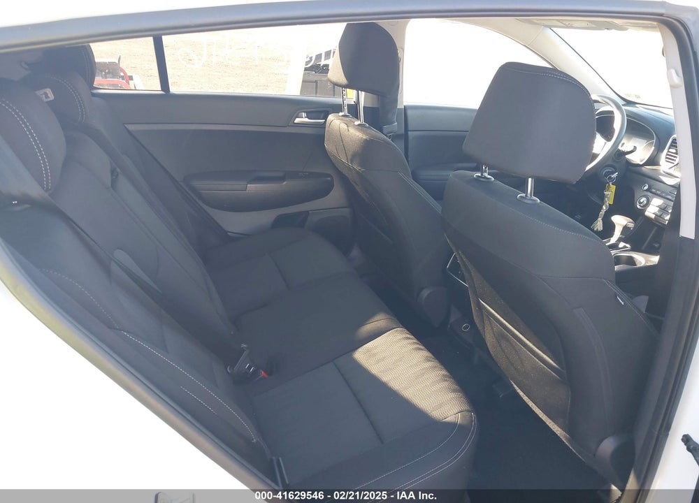 2020 KIA SPORTAGE LX VIN: KNDPM3AC8L7724799