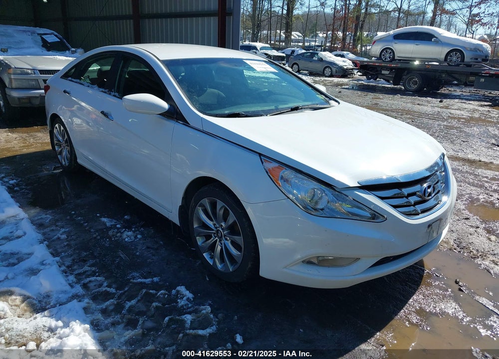 2013 HYUNDAI SONATA SE VIN: 5NPEC4AC8DH556966
