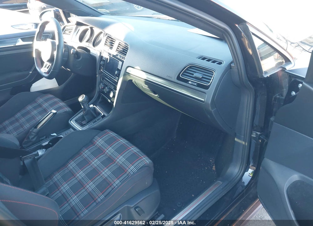 2019 VOLKSWAGEN GOLF GTI VIN: 3VW5T7AU2KM006290