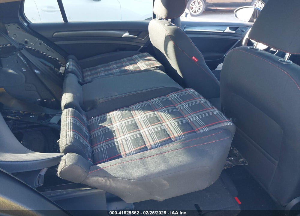 2019 VOLKSWAGEN GOLF GTI VIN: 3VW5T7AU2KM006290