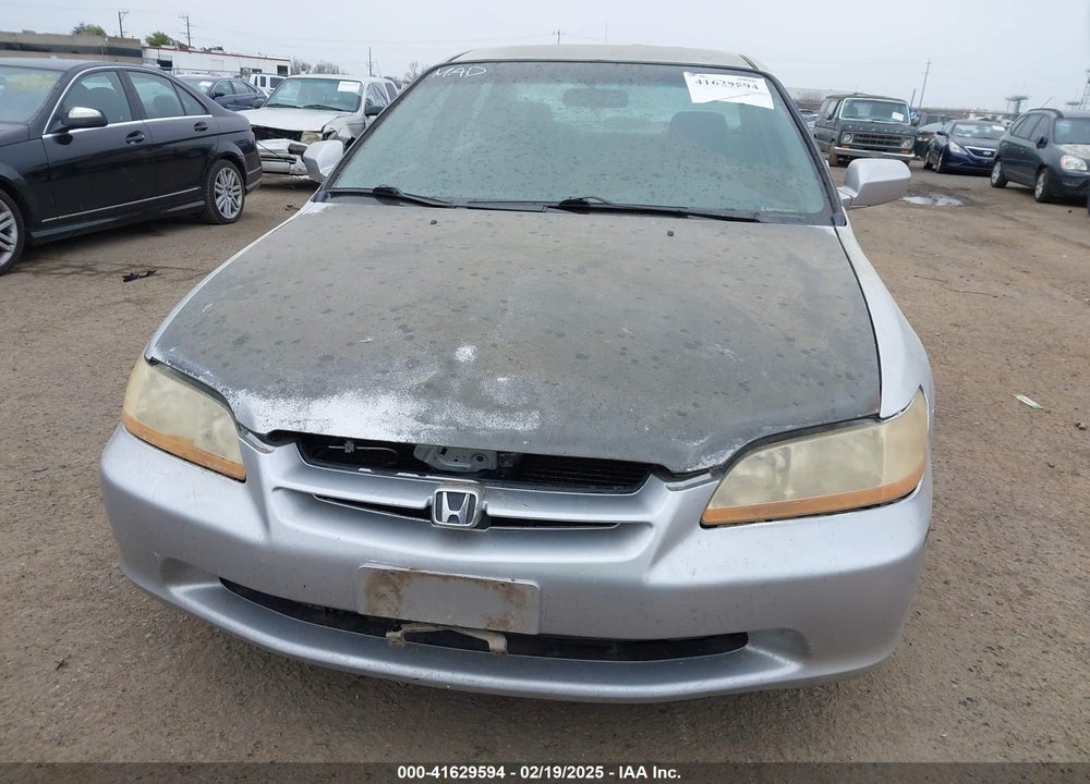 1999 HONDA ACCORD LX VIN: 1HGCG6650XA162814