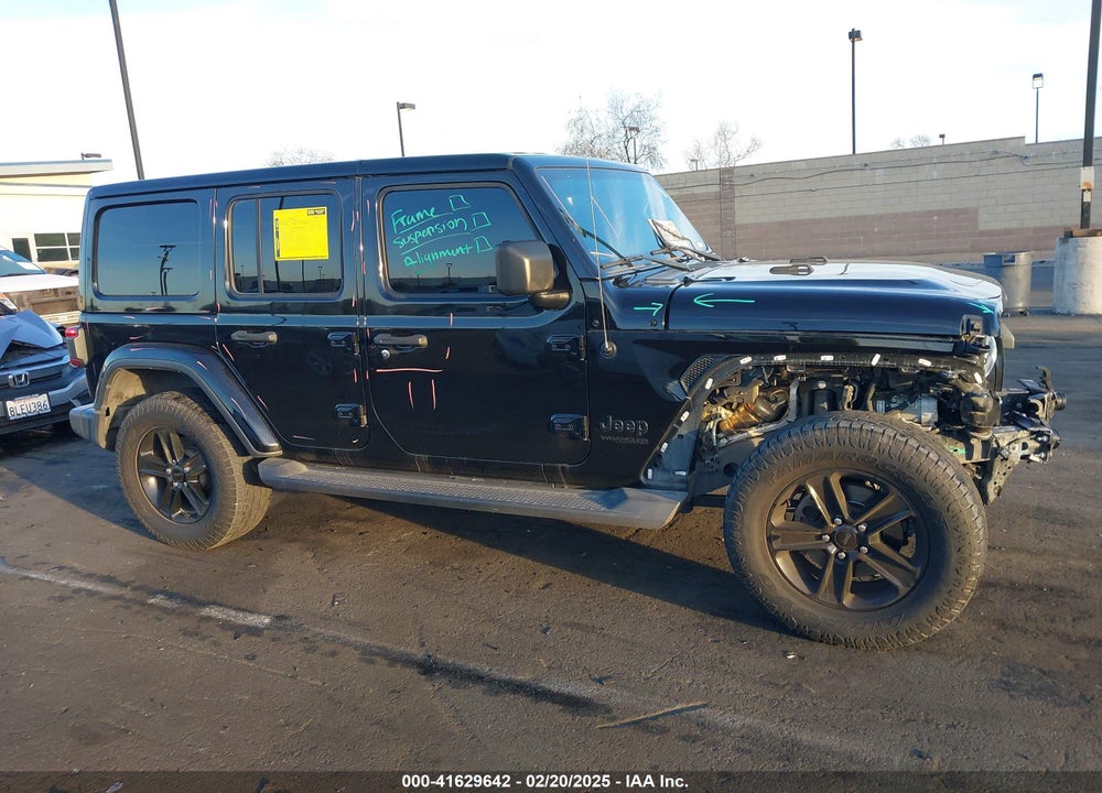 2020 JEEP WRANGLER UNLIMITED SAHARA ALTITUDE 4X4 VIN: 1C4HJXEG3LW211192