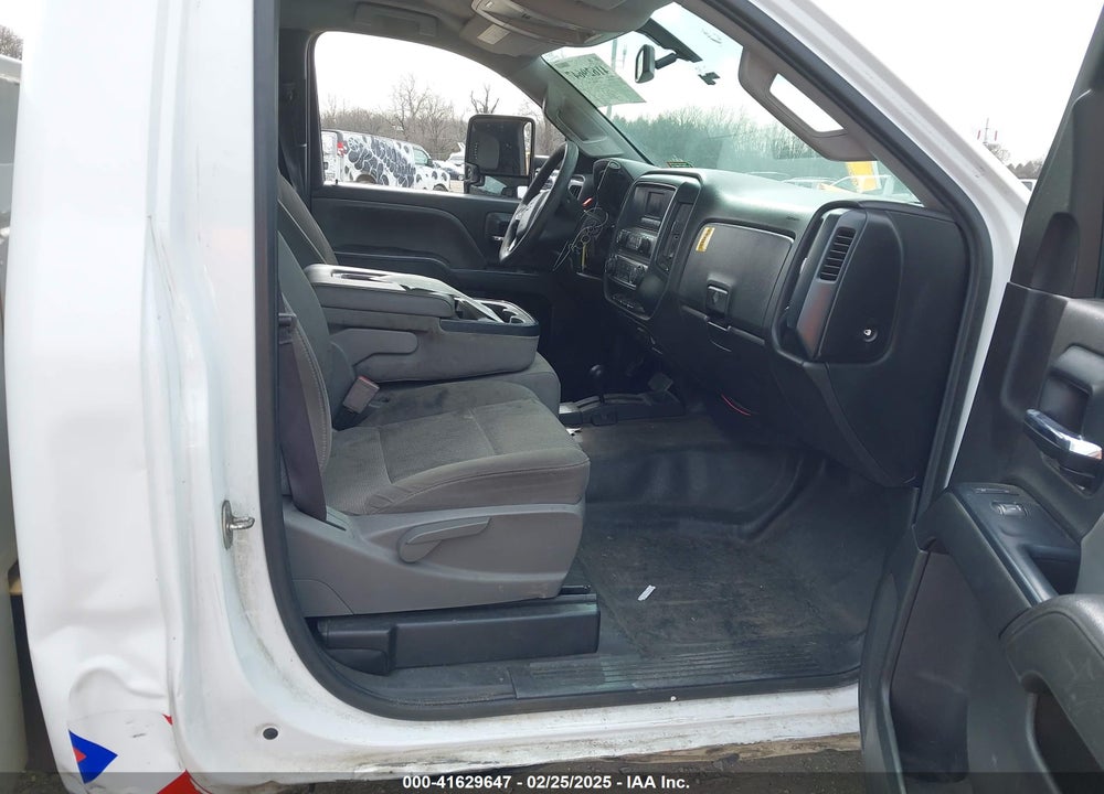 2017 CHEVROLET SILVERADO 3500HD VIN: 1GC0KYEG4HZ401007