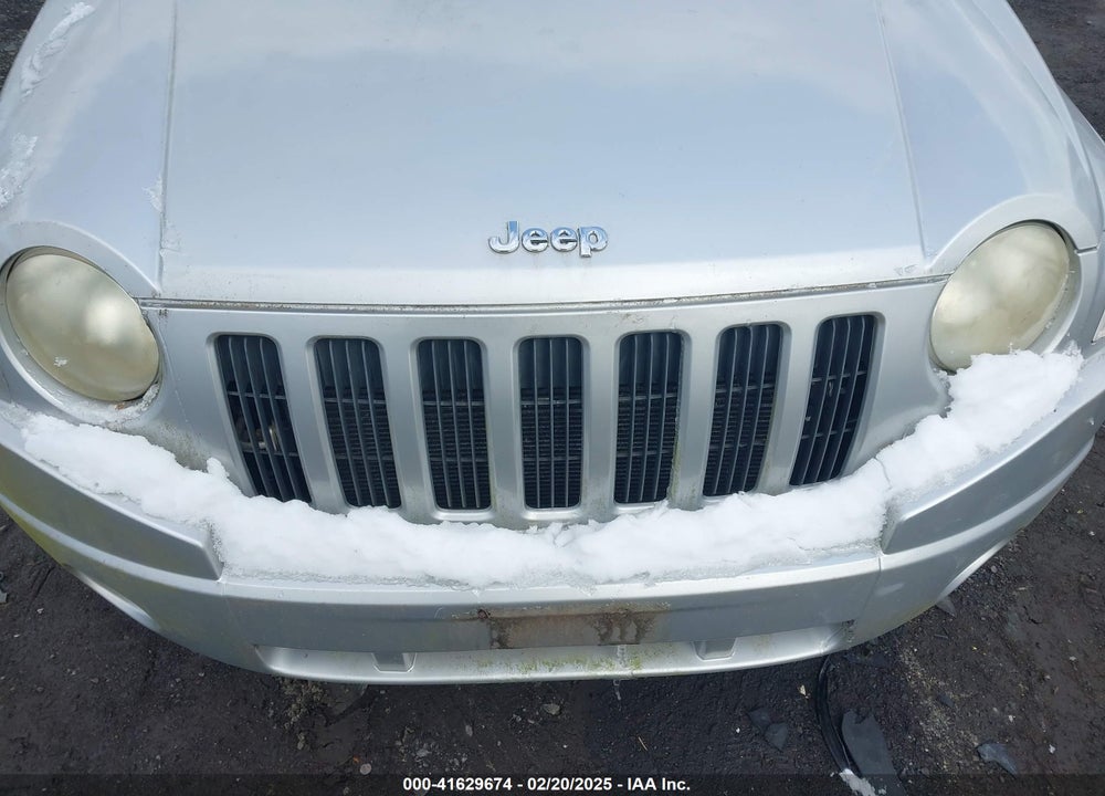 2007 JEEP COMPASS VIN: 1J8FF47W17D142461
