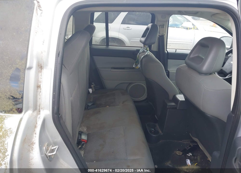 2007 JEEP COMPASS VIN: 1J8FF47W17D142461