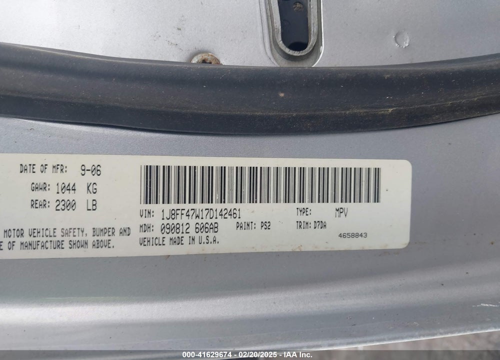 2007 JEEP COMPASS VIN: 1J8FF47W17D142461