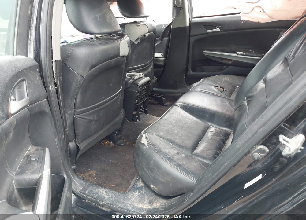 2008 HONDA ACCORD VIN: JHMCP26868C021591