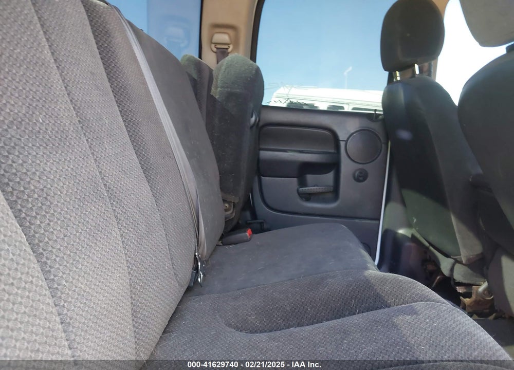 2002 DODGE RAM 1500 ST VIN: 1D7HA18N22J184074