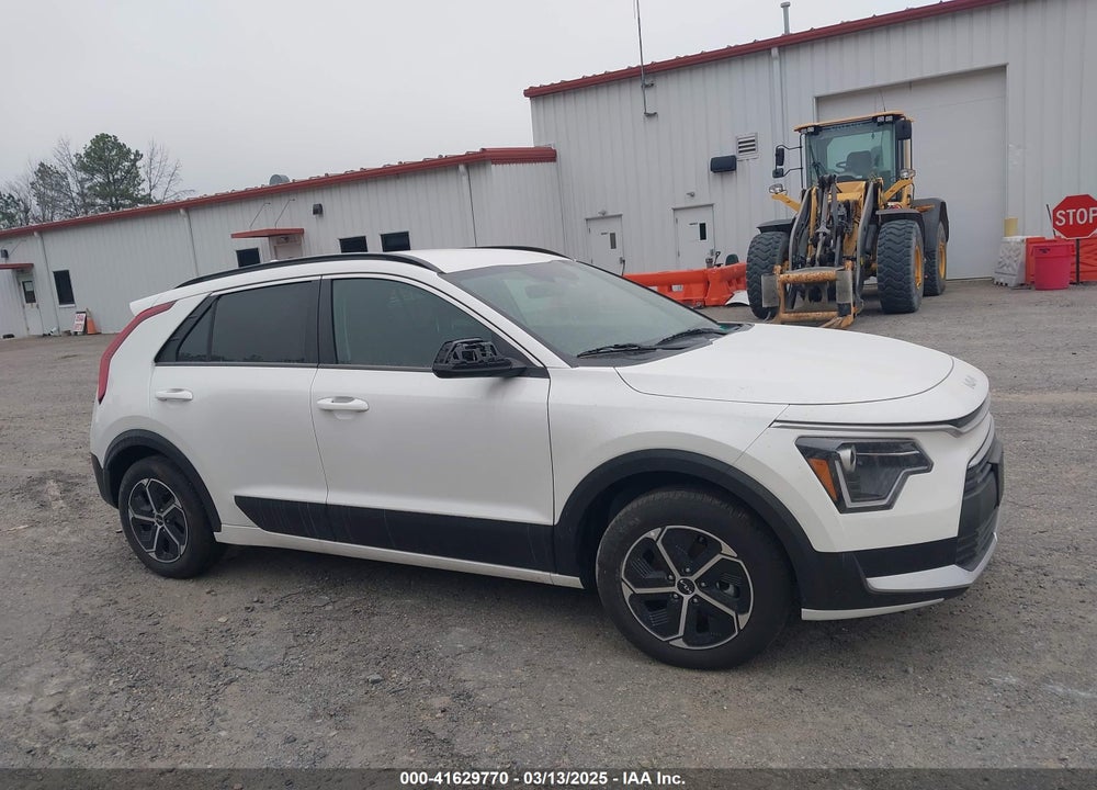 2024 KIA NIRO VIN: KNDCP3LE1R5178842