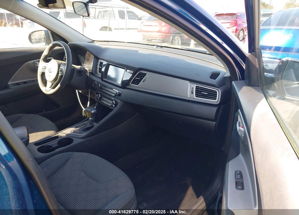 2019 KIA NIRO VIN: KNDCB3LC8K5327931