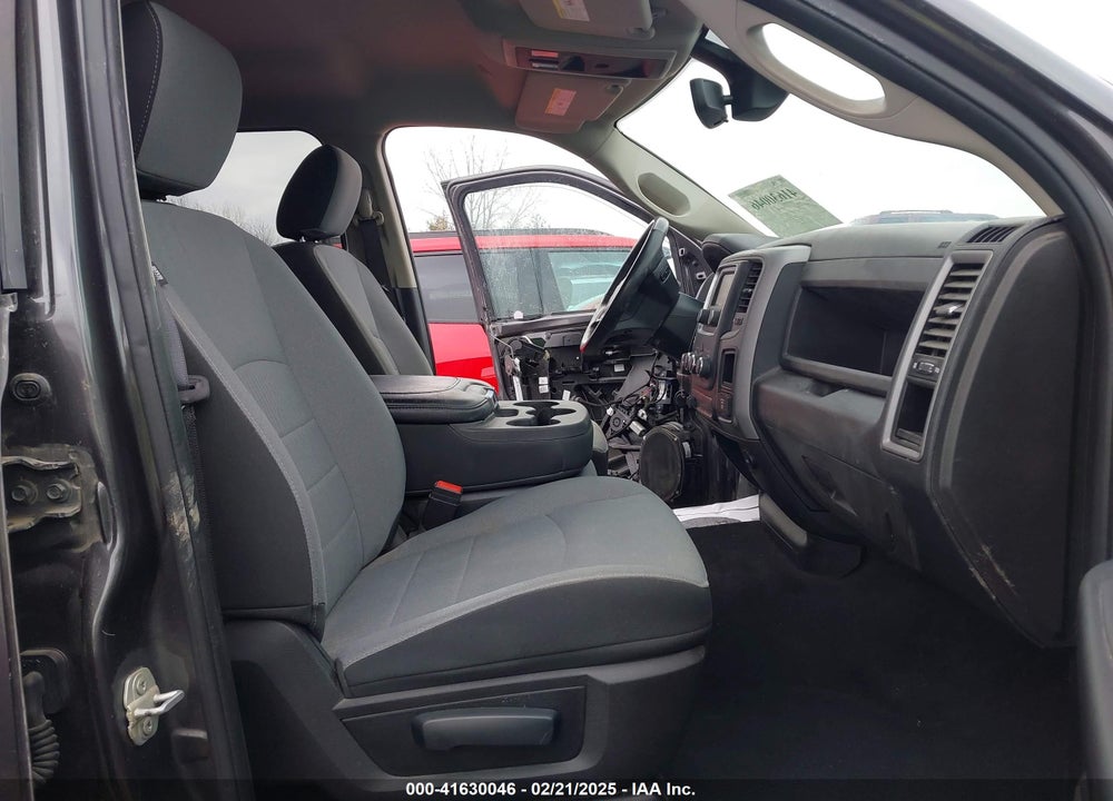 2021 RAM 1500 CLASSIC VIN: 1C6RR7FG0MS513972