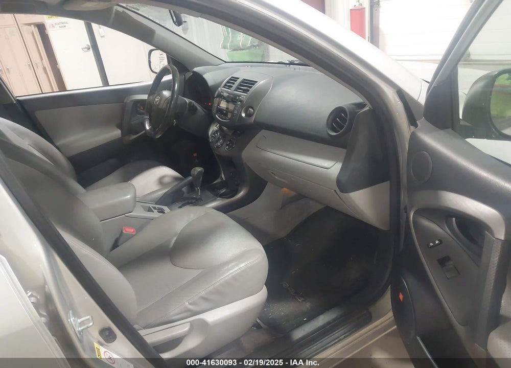 2009 TOYOTA RAV4 LIMITED VIN: JTMBF31VX9D017204