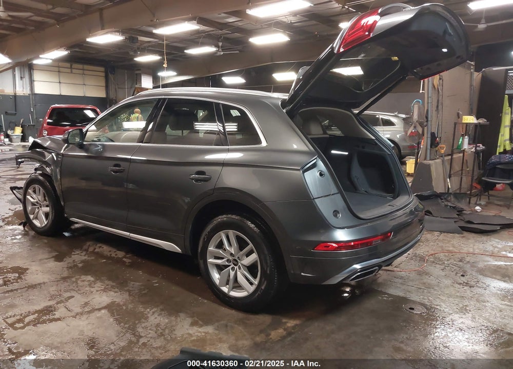 2022 AUDI Q5 VIN: WA1GAAFY8N2081365