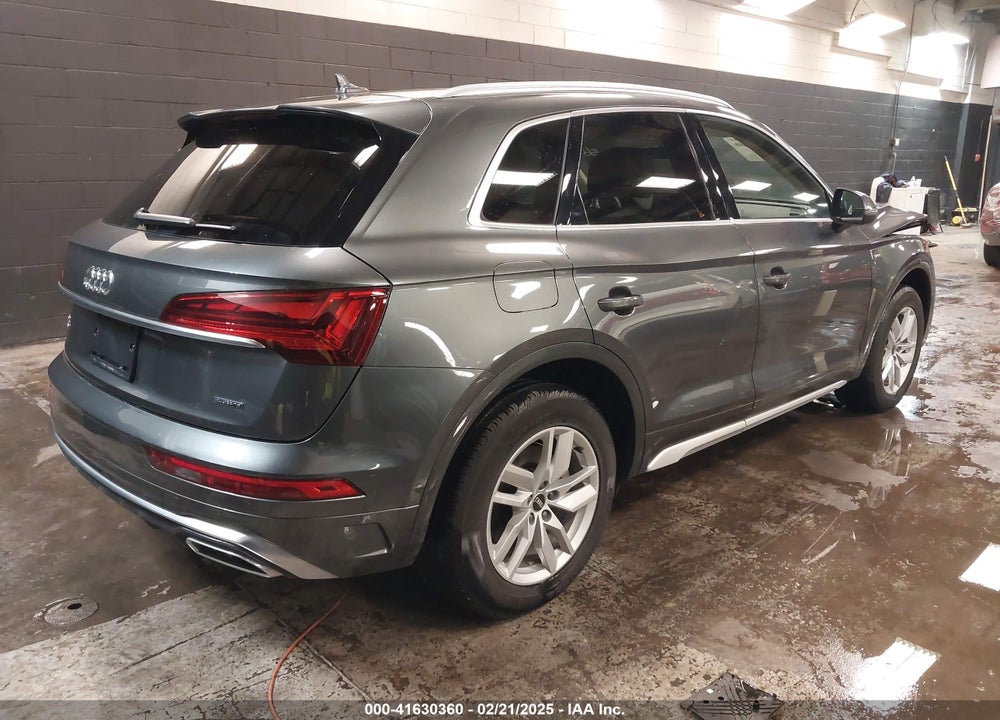 2022 AUDI Q5 VIN: WA1GAAFY8N2081365
