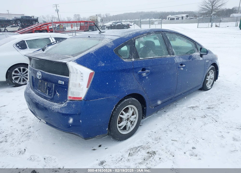 2011 TOYOTA PRIUS TWO VIN: JTDKN3DU1B0256188
