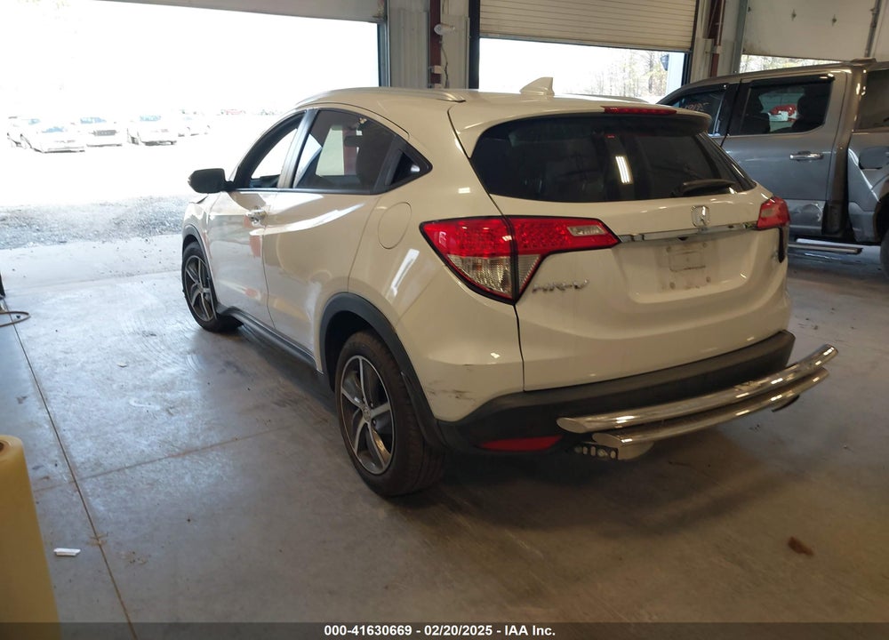 2022 HONDA HR-V VIN: 3CZRU6H73NM758171