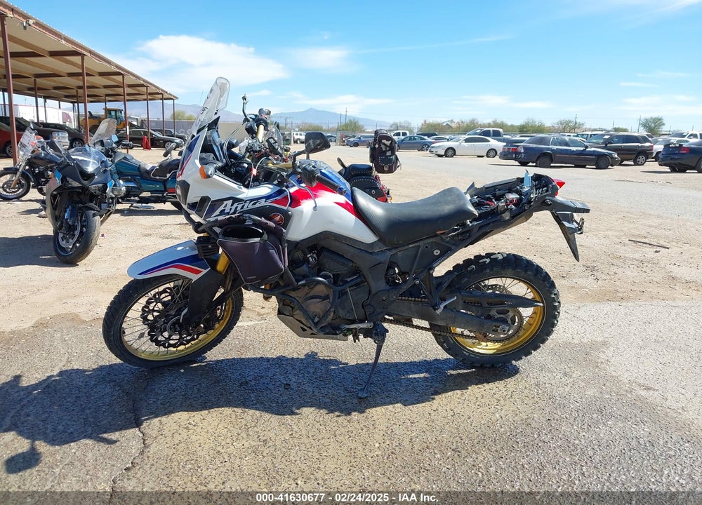 2017 HONDA CRF1000 VIN: JH2SD04G3HK001607