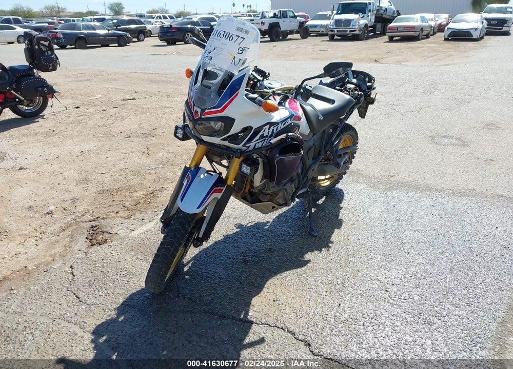 2017 HONDA CRF1000 VIN: JH2SD04G3HK001607