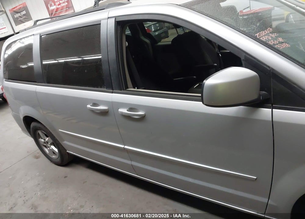 2012 DODGE GRAND CARAVAN SXT VIN: 2C4RDGCG1CR323318