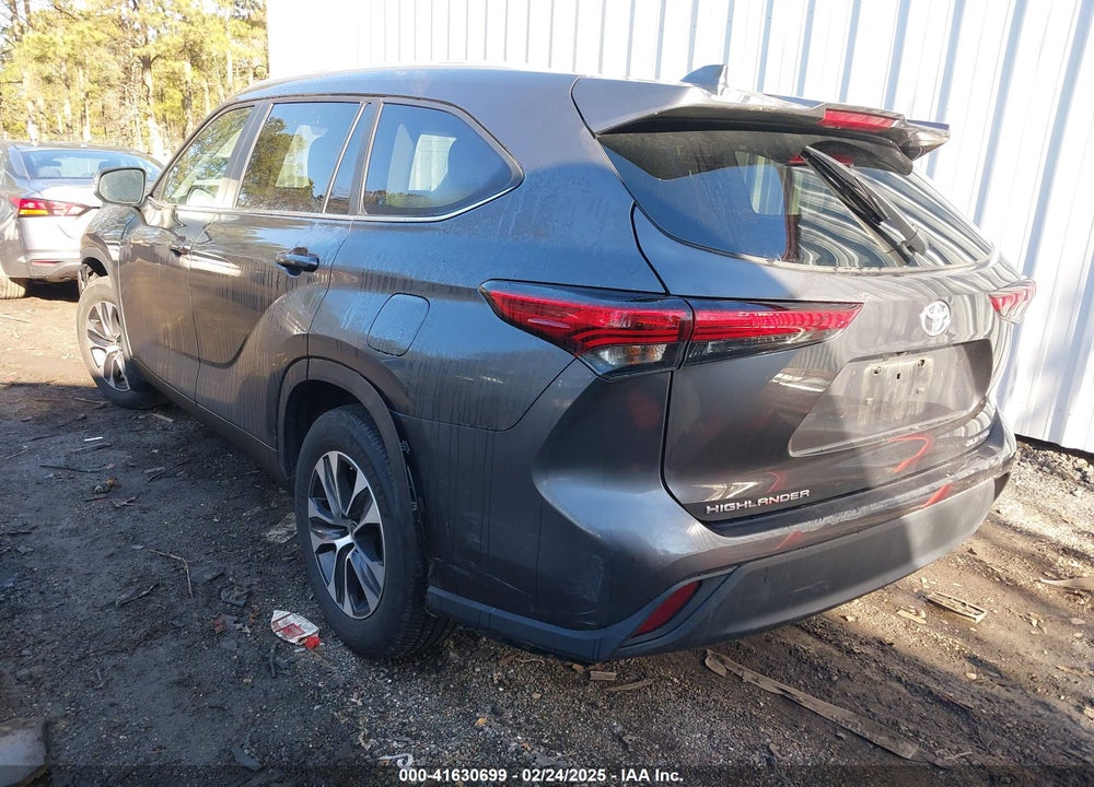 2023 TOYOTA HIGHLANDER XLE VIN: 5TDKDRBH6PS036111