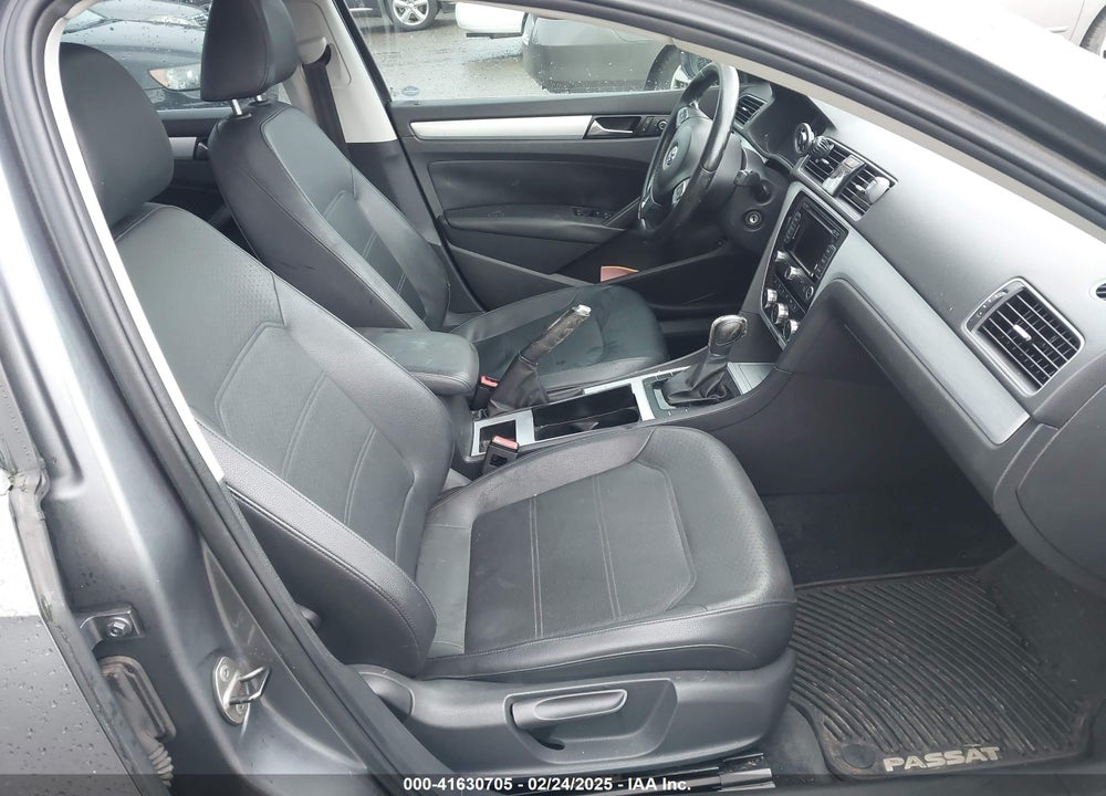 2012 VOLKSWAGEN PASSAT 2.5L SE VIN: 1VWBP7A39CC024769