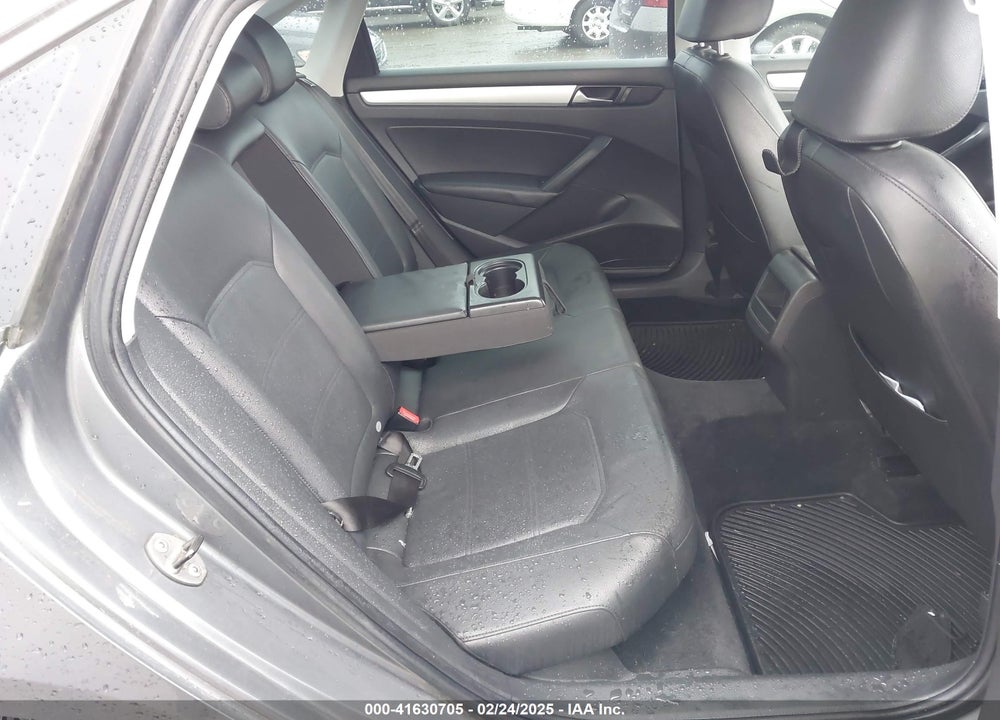 2012 VOLKSWAGEN PASSAT 2.5L SE VIN: 1VWBP7A39CC024769