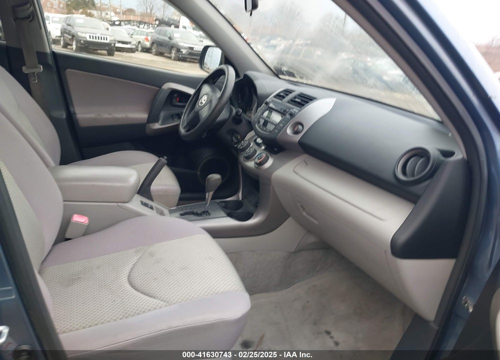 2008 TOYOTA RAV4 VIN: JTMBD33V486059065