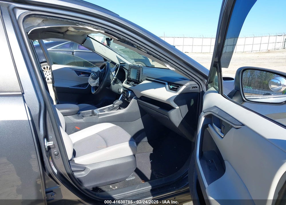 2019 TOYOTA RAV4 VIN: JTMW1RFVXKD009251