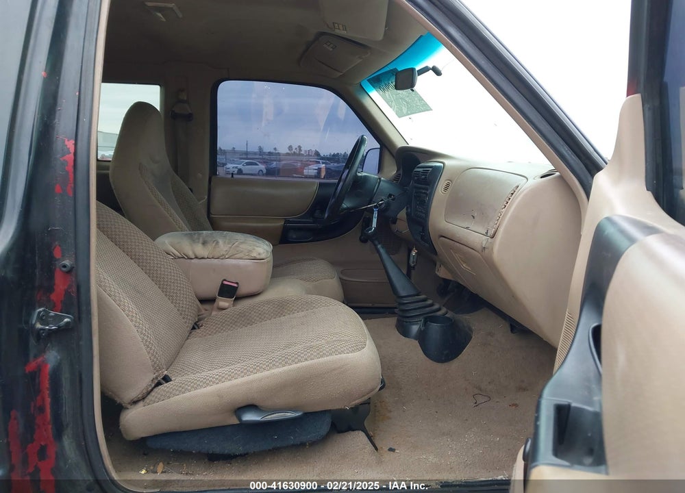 1998 FORD RANGER VIN: 1FTYR14C4WPB61535