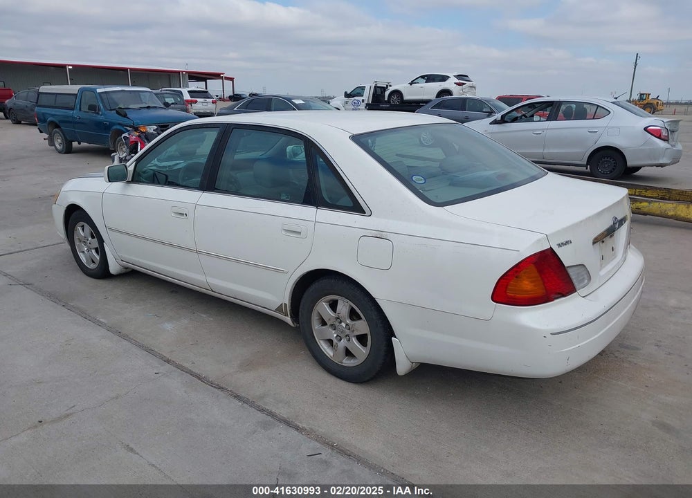 2002 TOYOTA AVALON XL VIN: 4T1BF28B22U226475