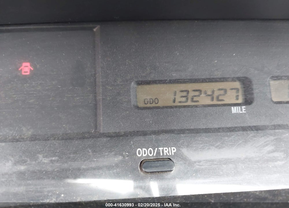 2002 TOYOTA AVALON XL VIN: 4T1BF28B22U226475