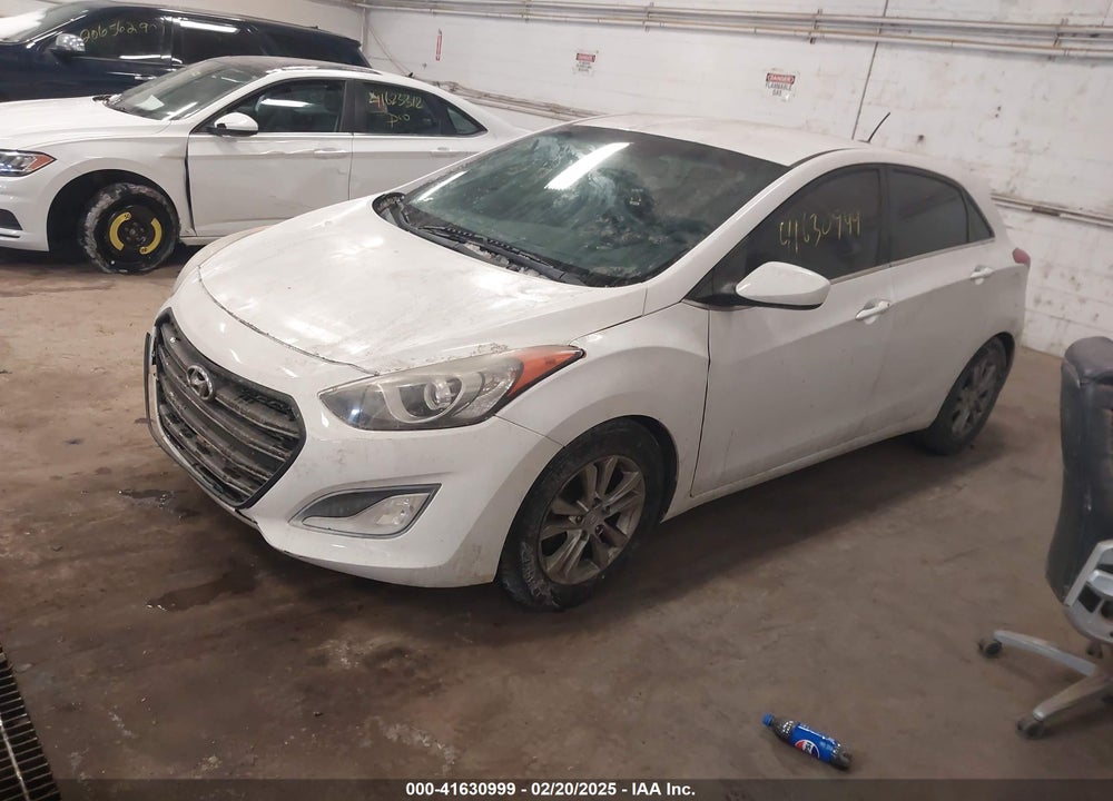 2014 HYUNDAI ELANTRA GT VIN: KMHD35LH1EU165395