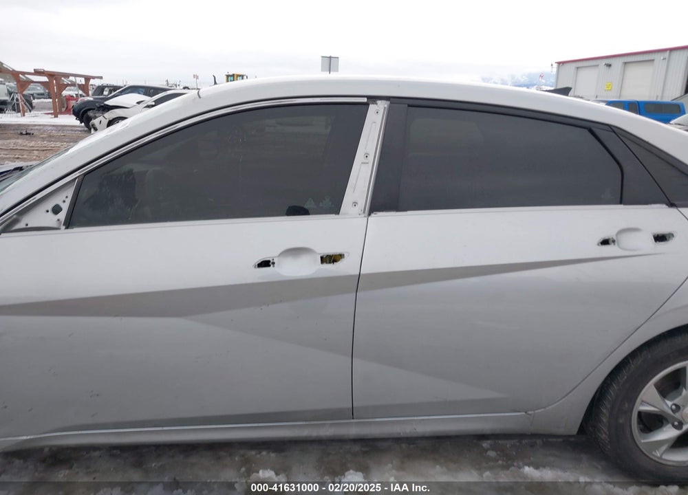2021 HYUNDAI ELANTRA VIN: 5NPLL4AG0MH026839