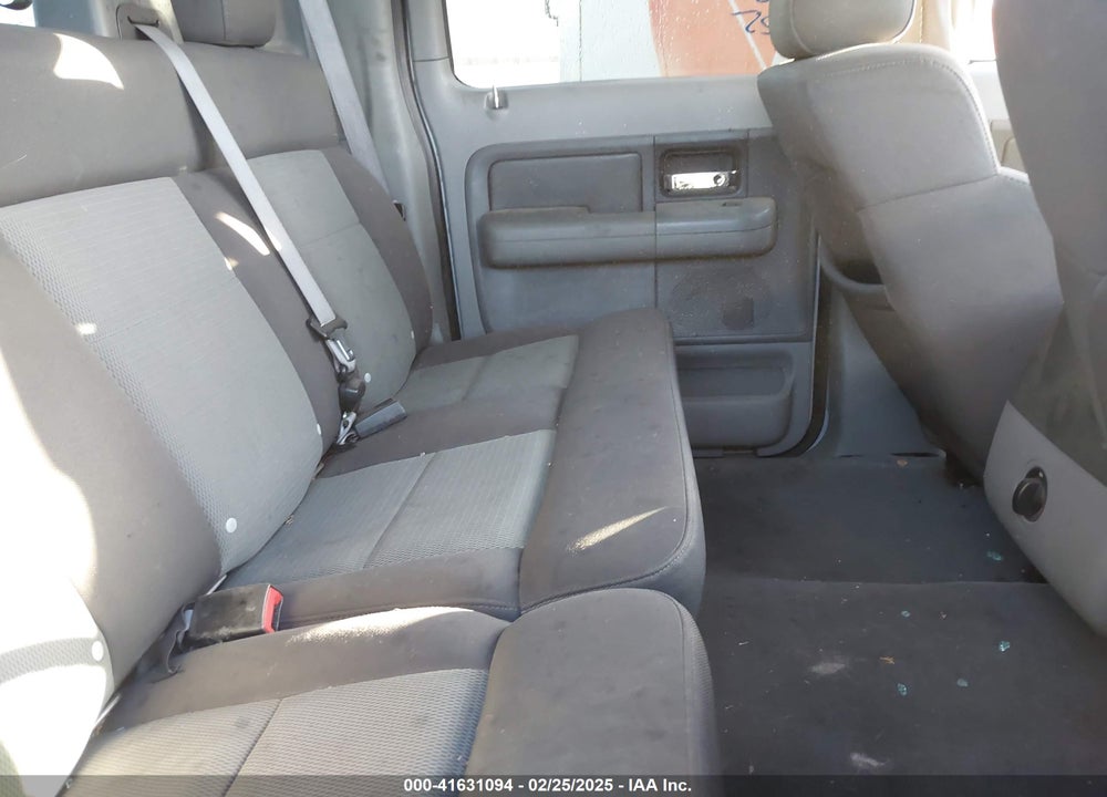 2004 FORD F-150 LARIAT/XLT VIN: 1FTPW12534KD43147