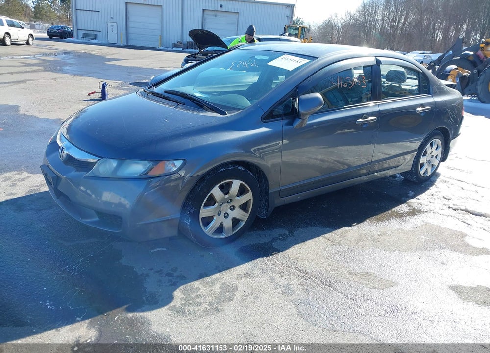 2010 HONDA CIVIC LX VIN: 2HGFA1F53AH307595