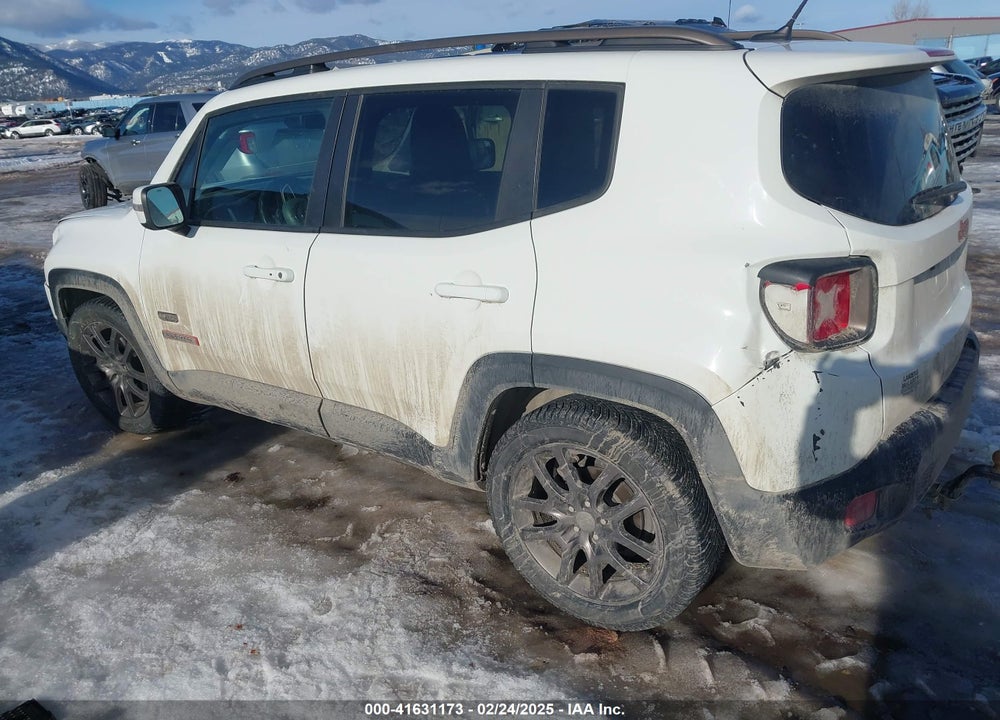 2016 JEEP RENEGADE VIN: ZACCJABT8GPD90924