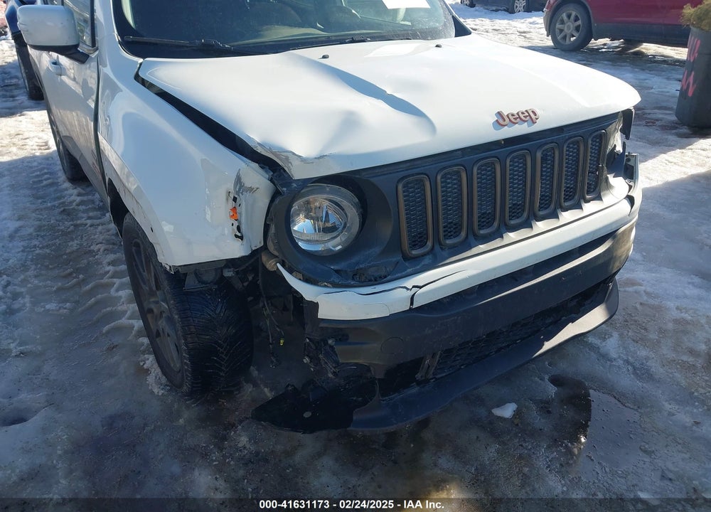 2016 JEEP RENEGADE VIN: ZACCJABT8GPD90924
