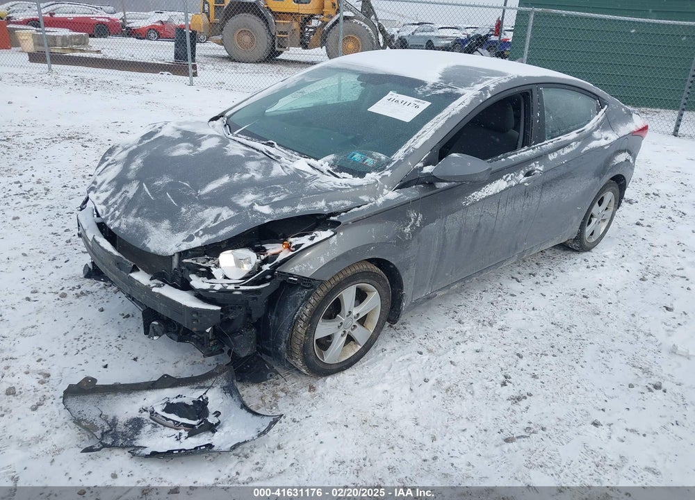 2013 HYUNDAI ELANTRA VIN: 5NPDH4AE9DH232004