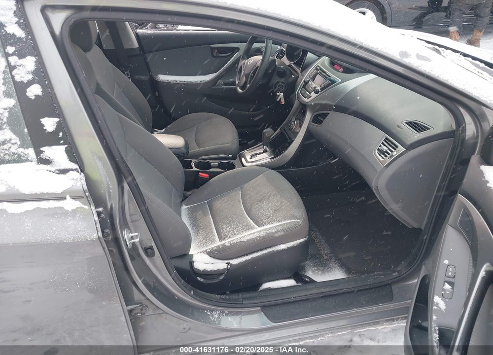 2013 HYUNDAI ELANTRA VIN: 5NPDH4AE9DH232004